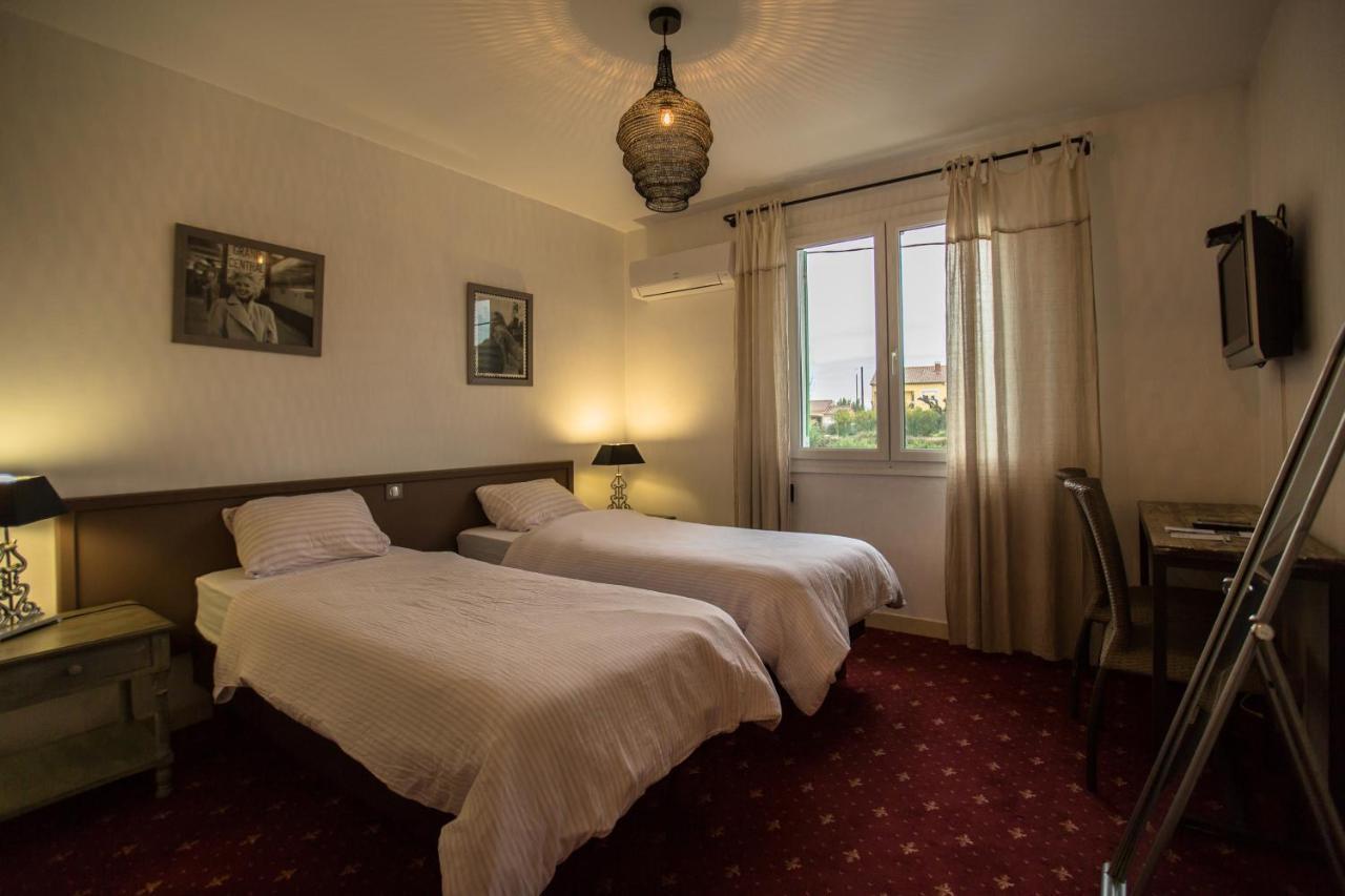Le Plan B - Hotel 3 Etoiles - Restaurant รูองส์ ภายนอก รูปภาพ